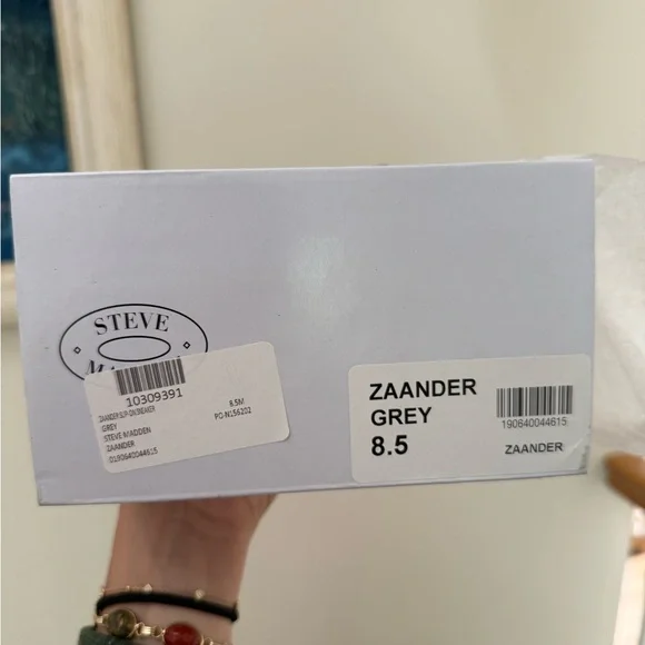 Steve Madden Zaander Slip-On Sneakers in Gray - Picture 2 of 6